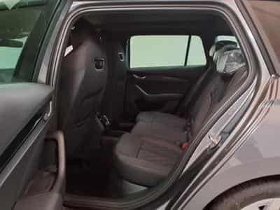 Skoda Octavia RS 2.0 TSI 7-Gang-DSG (2026) - Foto 10