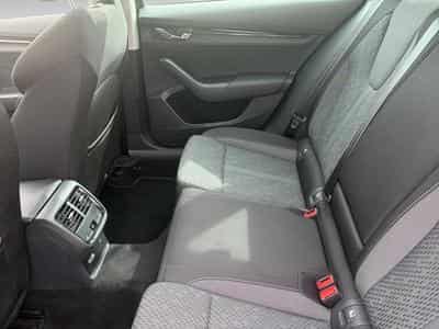 Skoda Octavia Combi 2.0 TDI 110kW Ambition DSG (2023) - Photo 11
