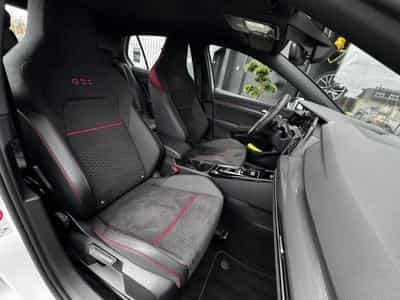 VW Golf GTI VIII Clubsport 2.0 300ch/ (2023) - Photo 10