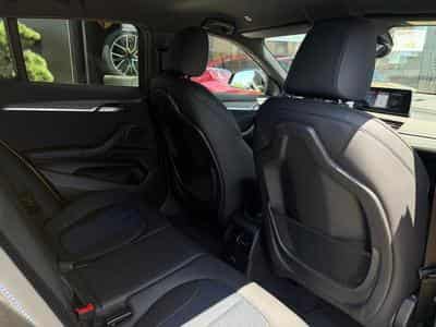 BMW X2 xDrive 20i Pack M 2.0L 192ch /Sièges chauffants/Camera/GPS/A (2020) - Photo 15