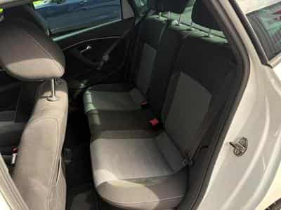 VW Polo V R-line 1.0 90ch/Clim/GPS (2016) - Photo 9