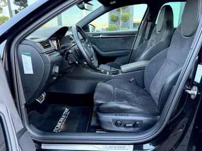 Skoda Superb Superb Combi Sportline 2.0 TDI DSG 4x4 /1.HAND/ (2022) - Photo 9