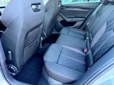 Skoda Octavia Octavia Combi RS 2.0 TDI DSG /LED/CAM/HUD/AHK/ (2022) - Photo 14