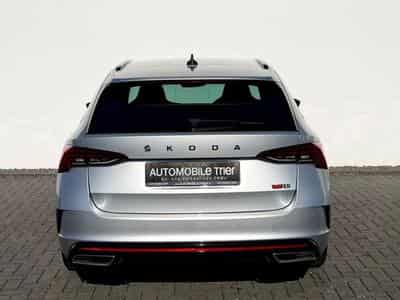 Skoda Octavia Octavia Combi RS 2.0 TDI DSG /LED/CAM/HUD/AHK/ (2022) - Photo 6
