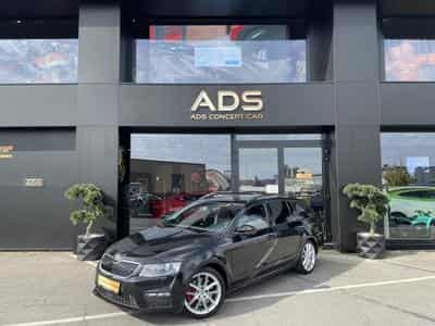 Skoda Octavia RS 2.0L 220ch (2016) - Photo 1