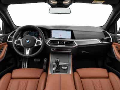 BMW X5 45e XDRIVE M SPORT PAKET LASER HEAD UP PANO CUIR NAVI 1 HAND (2022) - Foto 5