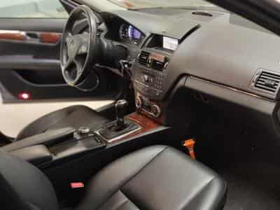 Mercedes C 220 Elégance (2008) - Foto 1