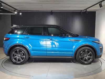 Land-Rover Range Rover Evoque 2.0 TD4 AWD CARPLAY GPS TOIT PANO CAMERA (2018) - Photo 2