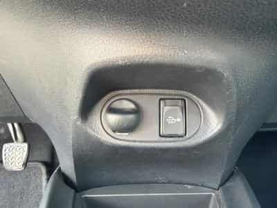 Toyota Yaris 1.5 BM6 112CV (2018) - Photo 15