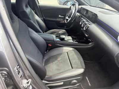 Mercedes A 220 AMG LINE 190CV (2021) - Photo 11