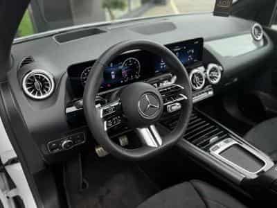 Mercedes B 180 Classe B 180d AMG Line/2.0 116ch/Toit Ouvrant/ATH (2023) - Foto 6