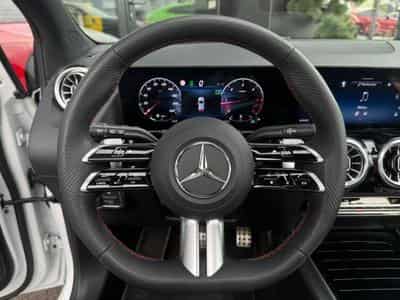Mercedes B 180 Classe B 180d AMG Line/2.0 116ch/Toit Ouvrant/ATH (2023) - Foto 10