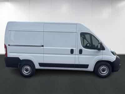 Citroen Jumper Fourgon tôlé 35 L2H2 EAT8 (2025) - Photo 8