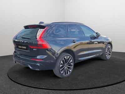Volvo XC60 Facelift B5 AWD Ultra Dark/ Essence (2025) - Photo 2