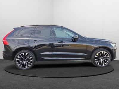 Volvo XC60 Facelift B5 AWD Ultra Dark/ Essence (2025) - Photo 7
