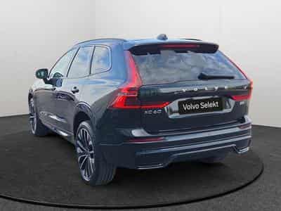 Volvo XC60 Facelift B5 AWD Ultra Dark/ Essence (2025) - Photo 5