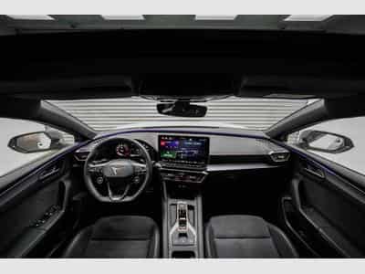 Cupra Leon ST 2,0 TSI (2025) - Photo 6