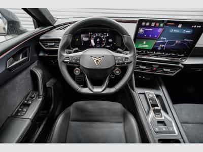 Cupra Leon ST 2,0 TSI (2025) - Photo 8
