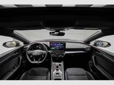 Cupra Leon ST 2,0 TSI (2025) - Photo 6
