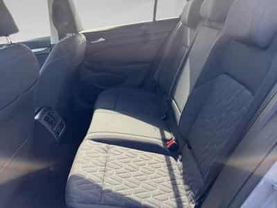 VW Golf VIII 1.0 TSI 81kW Life (2024) - Photo 12