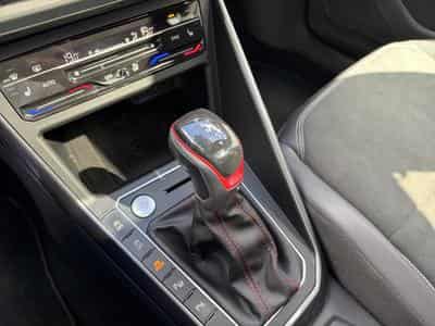 VW Polo 2.0 TSI 152kW GTI DSG7 (2023) - Photo 12
