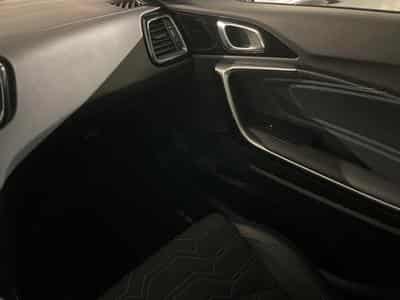 Kia Ceed Sw Sportswagon Style Edition 1.0 T-GDi 100 ISG (2024) - Foto 9