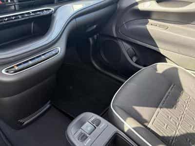 Fiat 500 500e 42 kWh LIMO (2023) - Photo 9