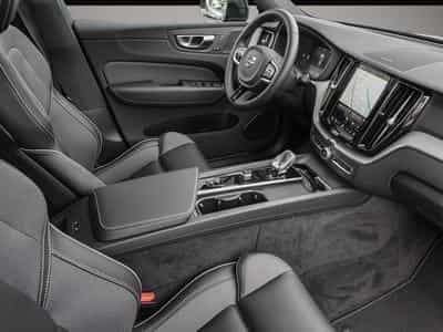 Volvo XC60 (2024) - Photo 6