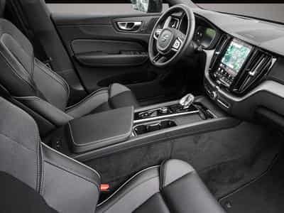 Volvo XC60 (2024) - Photo 6