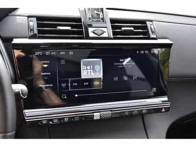 DS Automobiles DS7 (2025) - Photo 12
