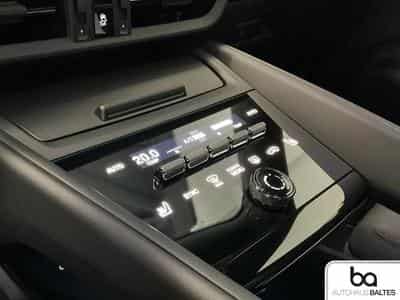 Porsche Macan (2026) - Photo 10