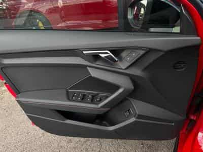 Audi A3 Sportback S-Line 1.5L 35 TFSI 150ch/Sièges chauffants/Front (2022) - Photo 10