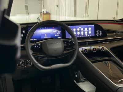 OMODA 9 SHS AWD PHEV Premium BlacK Edition (2026) - Photo 11