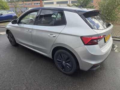 Skoda Fabia TSI 116 CV DSG7 Garantie 12 Mois (2024) - Photo 7