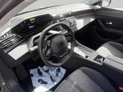 Peugeot 308 III & e- Allure (2026) - Photo 11