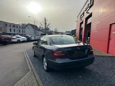 Mercedes CLK 200 CLK 270 CDI (2003) - Foto 2