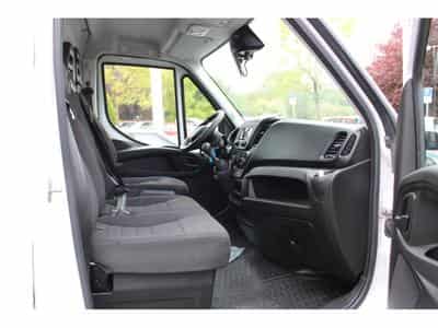 Iveco Daily 35S14, 1 HAND, CAMERA, BLUETOOTH, (2022) - Photo 11