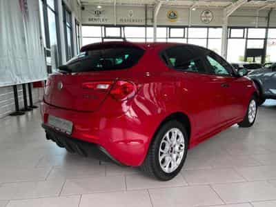 Alfa-Romeo Giulietta 1.4 SPORT 120 , 1HAND, CARPLAY, CAMERA, LED, GARANTIE (2019) - Foto 3
