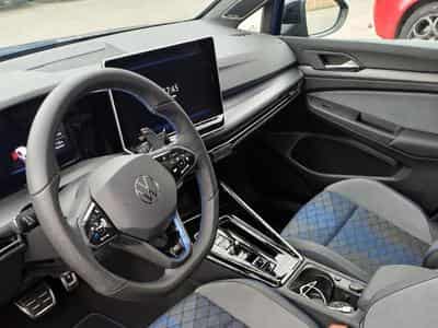 VW Golf 8 R (2026) - Photo 2