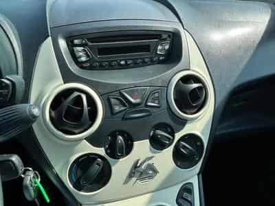 Ford Ka Ka Trend 1,25 *TÜV Neu*elektr. Fenster* (2009) - Foto 11