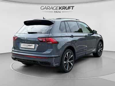 VW Tiguan Tiguan R-Line 4Motion, Black Style, DCC, ACC, Le (2022) - Photo 6