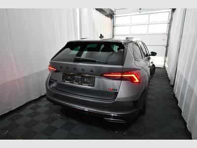 Skoda Octavia Octavia Combi Diesel IV 2.0 TDI DSG 4x4 RS, Navi (2024) - Foto 3