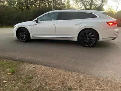VW Arteon Shooting Brake 2.0 Tdi 200 R-Line 4Motio (2021) - Photo 7
