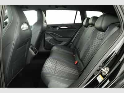 VW Passat Variant 2.0 TDI 142 kW 4Motion R-Line (2026) - Photo 10