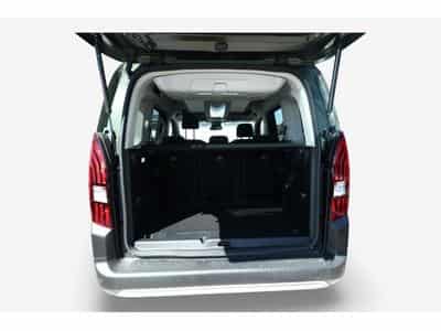 Peugeot Rifter 1.5 BlueHDI 130 EAT8 L1 GT (2025) - Photo 11
