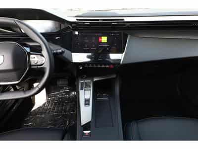 Peugeot 308 1.2  Hybrid e-DSC6 136 (2026) - Photo 9