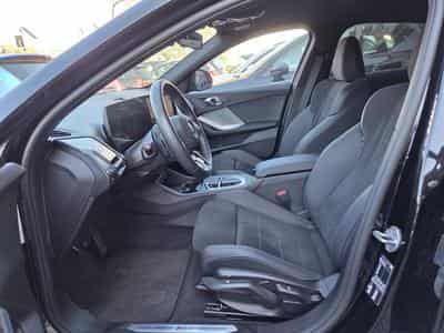 BMW 120 i M SPORT AUTO. 156cv thermique + 14cv elect. (2025) - Photo 8