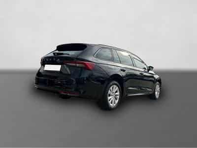 Skoda Octavia (2024) - Foto 4