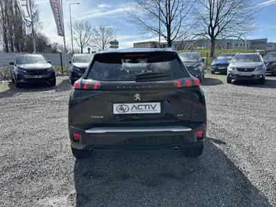 Peugeot 2008 1.5 BLUEHDI 130 GT EAT8 (2023) - Photo 6