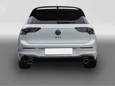 VW Golf (2025) - Photo 5